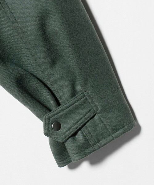 UNITED ARROWS（ユナイテッドアローズ）の「ウーステッドメルトン ミリタリーコート（ミリタリージャケット・メンズ・ネイビー/ダークグリーン・XL/L/M/S）」の20枚目の写真