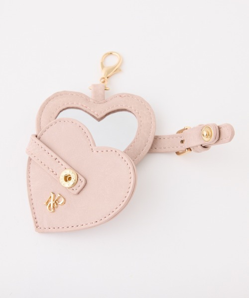 one after another NICE CLAUP（ワンアフターアナザーナイスクラップ）の「ハートミラー付きスクエアボストンバッグ（ボストンバッグ・レディース・ブラウン/ピンクベージュ/アイボリー/チャコールグレー・FREE）」の13枚目の写真