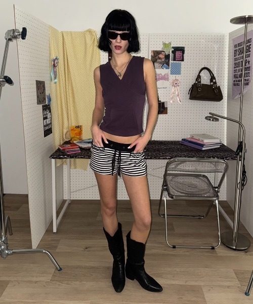 SHAGGIE(シャギー)の「バックロゴフーディタンクトップ(タンクトップ・レディース・ホワイト/パープル/ブラック/グレー・FREE)」の12枚目の写真