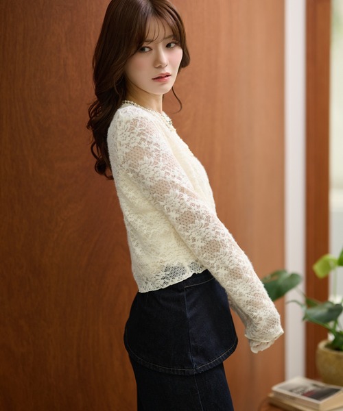 LAULEN（ローレン）の「flower jacquard lace knit cardigan /フラワージャガードレースニットカーディガン（カーディガン/ボレロ・レディース・アイボリー/ブラック・FREE）」の11枚目の写真