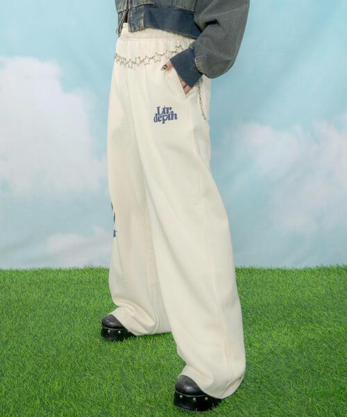 LTR DEPTH（レイターデプス）の「LTR DEPTH/ハートモチーフスウェットパンツ（スウェットパンツ・メンズ・アイボリー/ネイビー・MEDIUM/LARGE）」の2枚目の写真