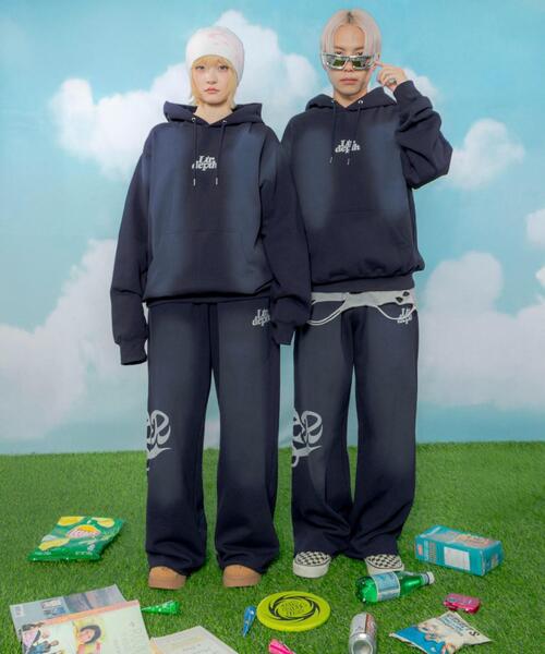 LTR DEPTH（レイターデプス）の「LTR DEPTH/ハートモチーフスウェットパンツ（スウェットパンツ・メンズ・アイボリー/ネイビー・MEDIUM/LARGE）」の3枚目の写真