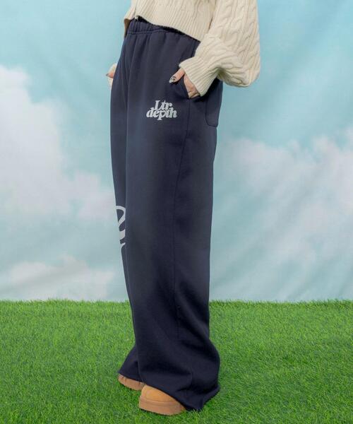LTR DEPTH（レイターデプス）の「LTR DEPTH/ハートモチーフスウェットパンツ（スウェットパンツ・メンズ・アイボリー/ネイビー・MEDIUM/LARGE）」の16枚目の写真