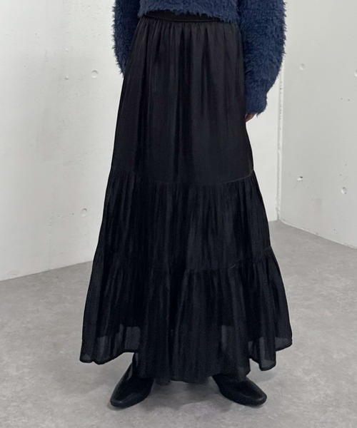 archives（アルシーヴ）の「シャイニー切替ティアードスカート（スカート・レディース・アイボリー/ブラック/グレー・MEDIUM）」の3枚目の写真