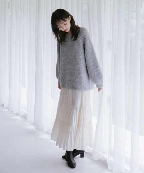 archives（アルシーヴ）の「シャイニー切替ティアードスカート（スカート・レディース・アイボリー/ブラック/グレー・MEDIUM）」の4枚目の写真