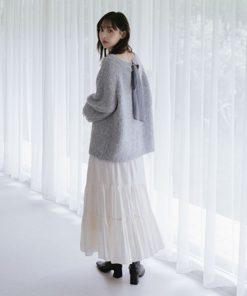 archives（アルシーヴ）の「シャイニー切替ティアードスカート（スカート・レディース・アイボリー/ブラック/グレー・MEDIUM）」の13枚目の写真