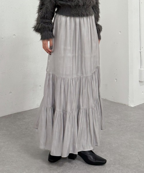 archives（アルシーヴ）の「シャイニー切替ティアードスカート（スカート・レディース・アイボリー/ブラック/グレー・MEDIUM）」の14枚目の写真
