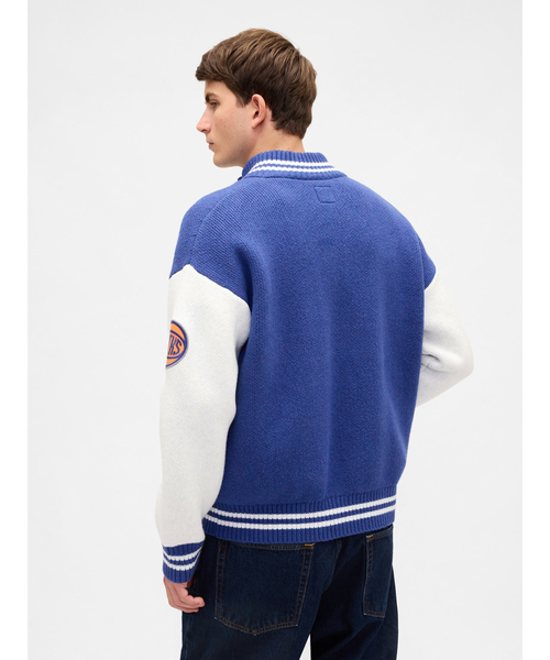 GAP（ギャップ）の「CashSoft カシミヤタッチ NBA New York Kicks ロゴ ジップアップセーター（カーディガン/ボレロ・メンズ・ブルー・L/M/S/XS/XL）」の7枚目の写真