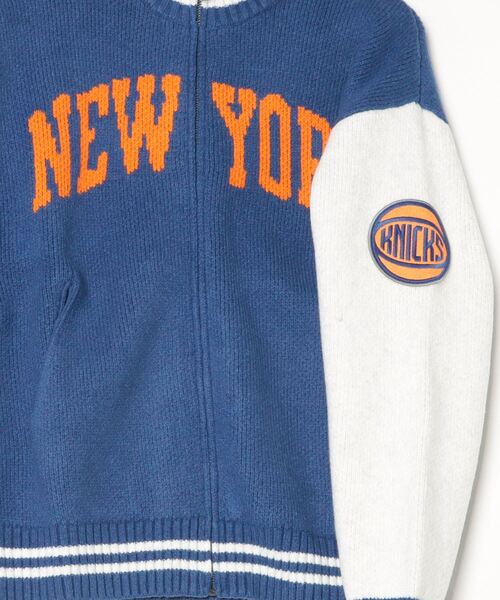 GAP（ギャップ）の「CashSoft カシミヤタッチ NBA New York Kicks ロゴ ジップアップセーター（カーディガン/ボレロ・メンズ・ブルー・L/M/S/XS/XL）」の2枚目の写真