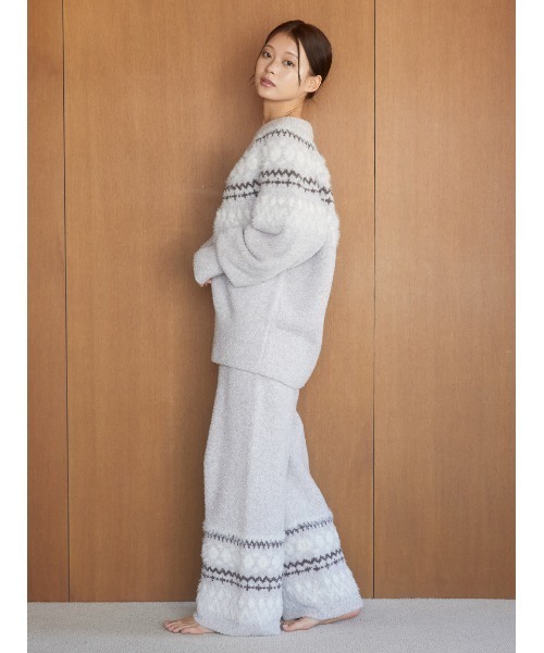 gelato pique（ジェラートピケ）の「ノルディックプルオーバー（ルーム