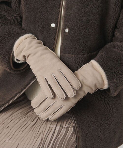 BEAUTY&YOUTH UNITED ARROWS(ビューティーアンドユースユナイテッドアローズ)の「スエード ファーライク グローブ(手袋・レディース・ブラウン系/モカ・FREE)」の2枚目の写真