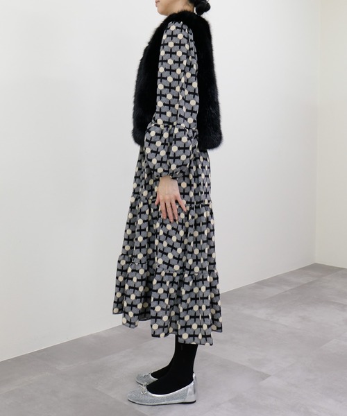 DOLLUPOOPS（ドールアップウップス）の「フェイクファーベスト（ベスト・レディース・ブラック/ベージュ/グレイッシュベージュ・FREE）」の13枚目の写真