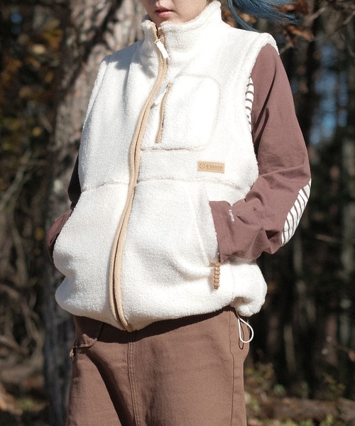 S'more(スモア)の「S'more boa vest (AW)(ベスト・レディース・ホワイト・MEDIUM/X-LARGE/SMALL/LARGE)」の1枚目の写真