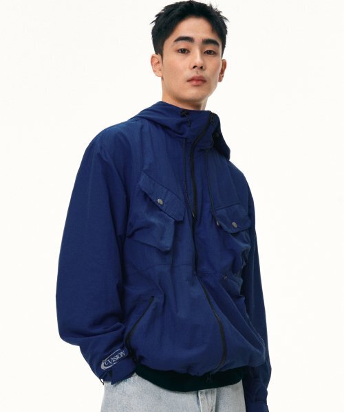 VISION STREET WEAR(ヴィジョンストリートウェア)の「VSW Utility Windbreaker Blue(ナイロンジャケット・レディース・その他・SMALL/MEDIUM/LARGE/X-LARGE)」の2枚目の写真
