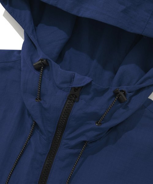 VISION STREET WEAR(ヴィジョンストリートウェア)の「VSW Utility Windbreaker Blue(ナイロンジャケット・レディース・その他・SMALL/MEDIUM/LARGE/X-LARGE)」の5枚目の写真