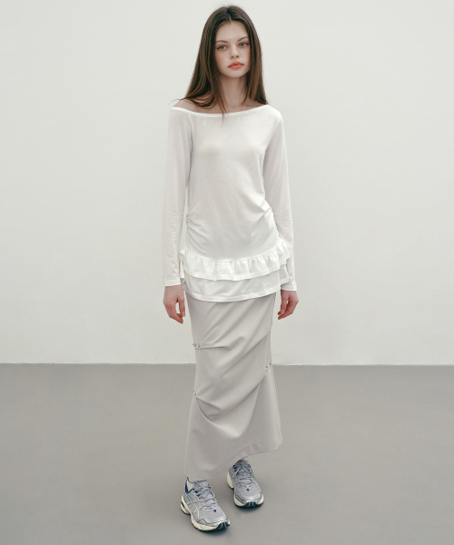 MARGARIN FINGERS(マーガリンフィンガース)の「RIVET LONG SKIRT (LIGHT GREY)(スカート・レディース・その他・SMALL/MEDIUM)」の1枚目の写真