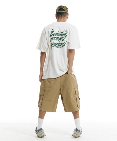 CREAM SODA LAB(クリームソーダラボ)の「バスケットボールレッスン.1 半袖Tシャツ アイボリーグリーン(Tシャツ/カットソー・レディース・その他・LARGE/MEDIUM/X-LARGE/XX-LARGE)」の7枚目の写真