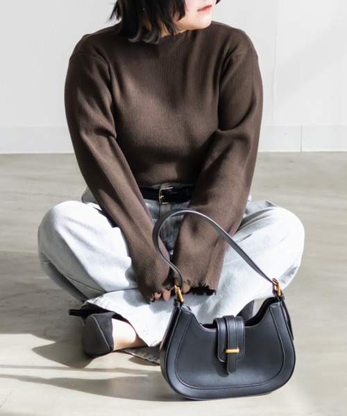 CLETTE(クレット)の「CLETTEオリジナルプチハイネックメローリブニット(ニット/セーター・レディース・ブラウン/ブラック/アイボリー・4L/3L/LL)」の10枚目の写真