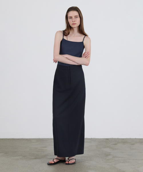 LEVAR(レバー)の「Straight Maxi Skirt - Navy(スカート・レディース・その他・MEDIUM/SMALL)」の2枚目の写真