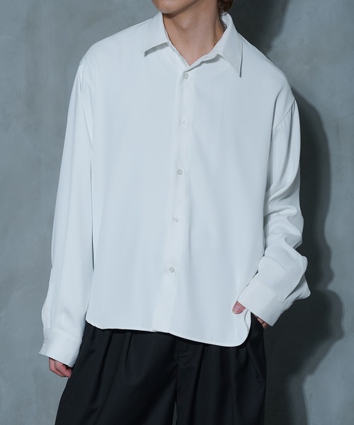 Ellno Loset（エルノロゼット）の「【選べる着丈】ノーブルトロミレギュラーシャツ/UVカット＆イージーケア（シャツ/ブラウス・メンズ・ダークブラウン/ブラック/オフホワイト/ホワイト系/ブルー/ブラック系/ブルー系・LARGE/MEDIUM/SMALL）」の22枚目の写真