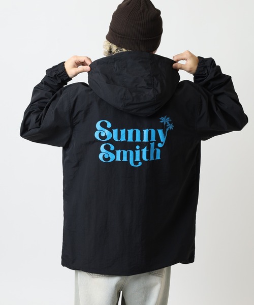 Sunny Smith(サニースミス)の「SUNNY SMITH ポケッタブル コットンライクナイロン ヤシの木ロゴ刺繍 アノラックパーカ(その他アウター・メンズ・ブラック/ネイビー・M/L)」の17枚目の写真