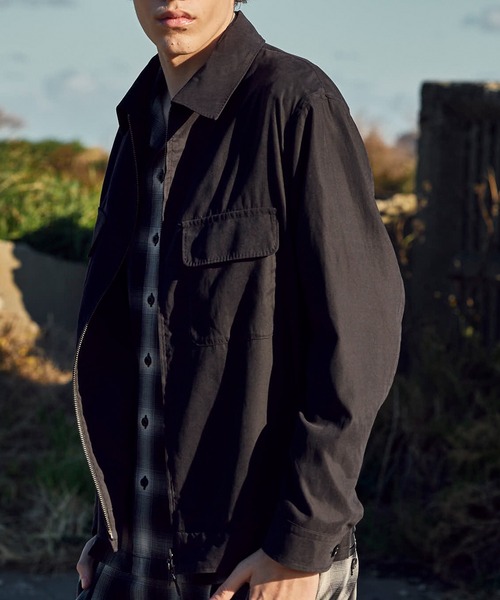 MEN'S BIGI（メンズビギ）の「フィブリルピーチ ショートブルゾン（ブルゾン・メンズ・ブラック/ピンク・02/03/04）」の19枚目の写真