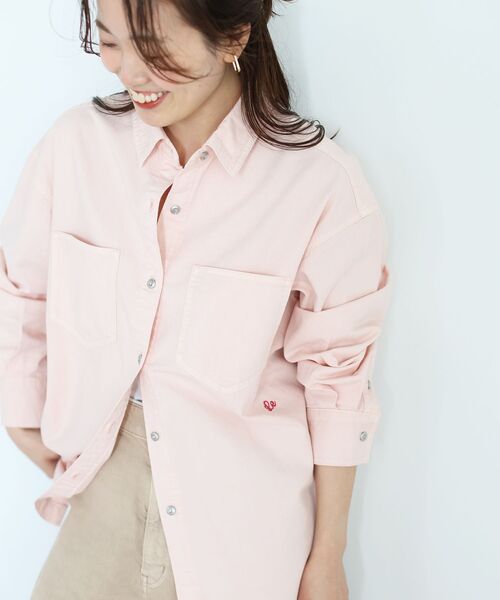 le.coeur blanc（ルクールブラン）の「エンブロイダリーカラーオーバーシャツ（シャツ/ブラウス・レディース・ダークグレー/イエロー/ライトブルー/ライトピンク・38）」の4枚目の写真