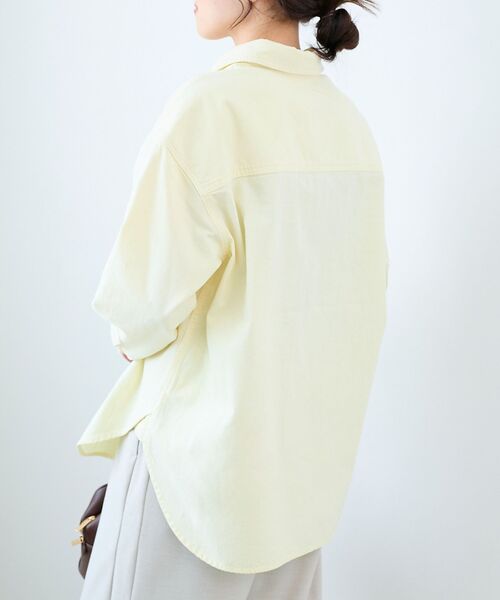 le.coeur blanc（ルクールブラン）の「エンブロイダリーカラーオーバーシャツ（シャツ/ブラウス・レディース・ダークグレー/イエロー/ライトブルー/ライトピンク・38）」の7枚目の写真