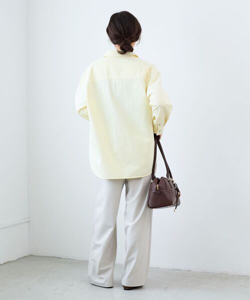 le.coeur blanc（ルクールブラン）の「エンブロイダリーカラーオーバーシャツ（シャツ/ブラウス・レディース・ダークグレー/イエロー/ライトブルー/ライトピンク・38）」の12枚目の写真