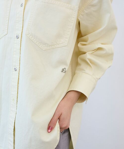 le.coeur blanc（ルクールブラン）の「エンブロイダリーカラーオーバーシャツ（シャツ/ブラウス・レディース・ダークグレー/イエロー/ライトブルー/ライトピンク・38）」の18枚目の写真