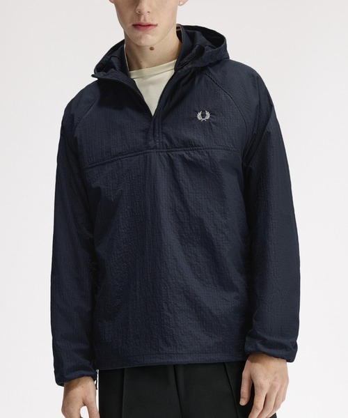 FRED PERRY（フレッドペリー）の「Ripstop Training Smock Jacket／リップストップトレーニングスモックジャケット（マウンテンパーカー・メンズ・ネイビー・L/M）」の6枚目の写真