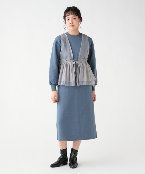 BEAMS HEART(ビームスハート)の「オーガンジー ベスト × カット ワンピース (セットアイテム)(ワンピース・レディース・オリーブ/グレー系その他/チャコールグレー・FREE)」の3枚目の写真
