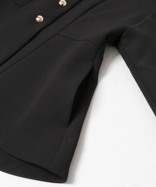 URBAN RESEARCH ROSSO WOMEN(アーバンリサーチ ロッソ)の「『WEB限定』デザインボタンペプラムツイルジャケット(ノーカラージャケット・レディース・アイボリー/ブラック・FREE)」の13枚目の写真