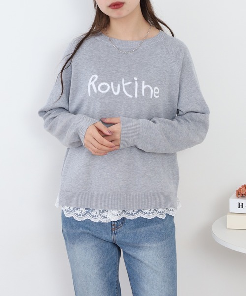 EGLANTINE(エグランティーヌ)の「EGLANTINE ラウンドネック刺繍ロゴニット(ニット/セーター・レディース・ネイビー/シルバーグレー/ベビーピンク/クリーム・38)」の1枚目の写真