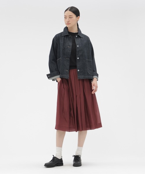 MARGARET HOWELL（マーガレットハウエル）の「LIGHT DENIM（デニムジャケット・レディース・インディゴブルー・2/1）」の2枚目の写真