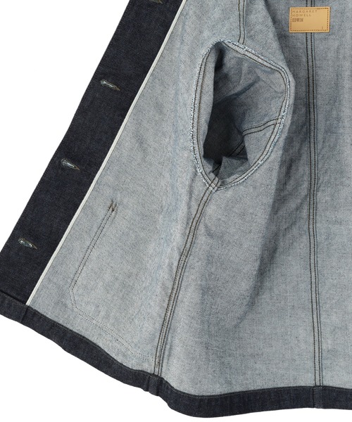 MARGARET HOWELL（マーガレットハウエル）の「LIGHT DENIM（デニムジャケット・レディース・インディゴブルー・2/1）」の6枚目の写真