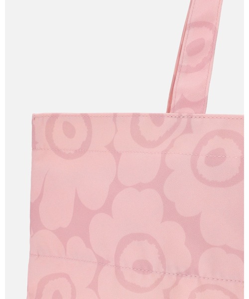 marimekko(マリメッコ)の「【kioski】Metka Mini Unikko / tote bag(トートバッグ・レディース・ブラック/レッド/ベビーピンク・FREE)」の16枚目の写真