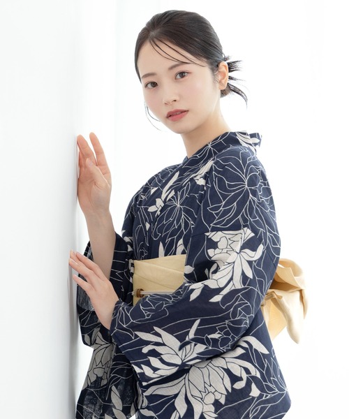 SOUBIEN(ソウビエン)の「誰でも簡単キレイに決まる!レトロカラー浴衣2点セット(浴衣・帯)(浴衣・レディース・ベージュ系1/アイボリー系4/アイボリー系3/アイボリー系2/アイボリー系1/ベージュ系2/グレー系1/グレー系/ネイビー系2/ネイビー系/アイボリー系/ベージュ系3/ネイビー系4/ネイビー系3/アイボリー系5/ベージュ系5/ベージュ系4/ネイビー系1/ホワイト系/グリーン系/ブルー系/ベージュ系・FREE)」の17枚目の写真