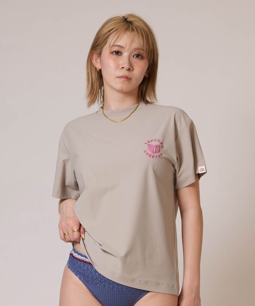TAHCHEE(ターチー)の「TAHCHEE/ターチー 半袖Tシャツ レディース TC260900-04(Tシャツ/カットソー・レディース・ベージュ/ホワイト/ブラック・M/L)」の15枚目の写真