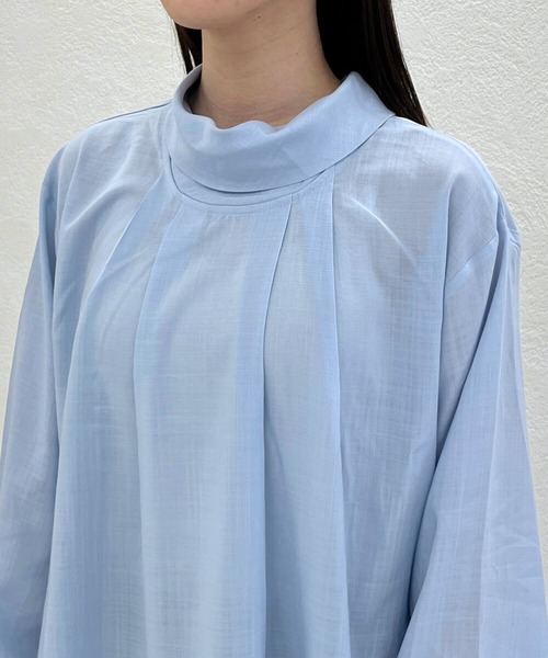 MISCH MASCH（ミッシュマッシュ）の「2026春夏新作 WEB限定 スタンドネックとろみブラウス（シャツ/ブラウス・レディース・ブルー/ホワイト・ﾌﾘ-）」の5枚目の写真