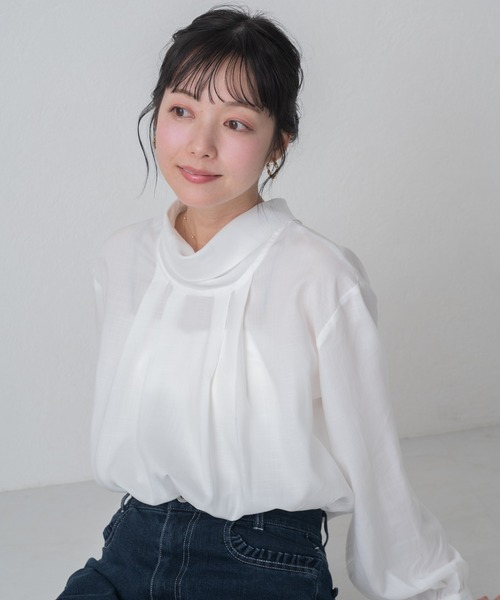 MISCH MASCH（ミッシュマッシュ）の「2026春夏新作 WEB限定 スタンドネックとろみブラウス（シャツ/ブラウス・レディース・ブルー/ホワイト・ﾌﾘ-）」の13枚目の写真