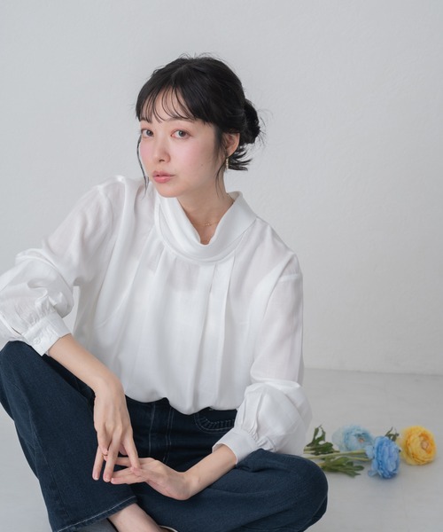 MISCH MASCH（ミッシュマッシュ）の「2026春夏新作 WEB限定 スタンドネックとろみブラウス（シャツ/ブラウス・レディース・ブルー/ホワイト・ﾌﾘ-）」の10枚目の写真