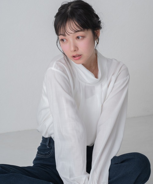MISCH MASCH（ミッシュマッシュ）の「2026春夏新作 WEB限定 スタンドネックとろみブラウス（シャツ/ブラウス・レディース・ブルー/ホワイト・ﾌﾘ-）」の12枚目の写真