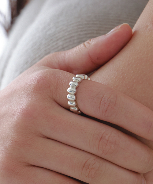 BYWEEKEND（バイウィーケンド）の「Trame ring（リング・レディース・シルバー・11/13/15 /17）」の4枚目の写真