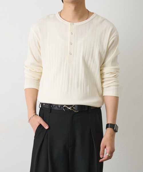 COLONY 2139（コロニートゥーワンスリーナイン）の「テレコリブヘンリーネック（Tシャツ/カットソー・メンズ・ブラック/ホワイト・LARGE/MEDIUM）」の7枚目の写真