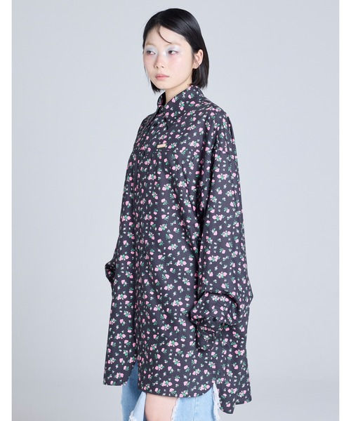 Little sunny bite(リトルサニーバイト)の「【Little Sunny Bite】floral shirts(シャツ/ブラウス・レディース・ピンク/ブラック・MEDIUM/SMALL)」の3枚目の写真