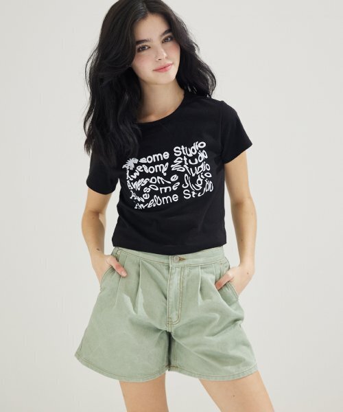 AWESOME STUDIO(オーサムスタジオ)の「ウィメンズカラーショートデニムパンツライトカーキ(その他パンツ・レディース・その他・SMALL/MEDIUM)」の4枚目の写真