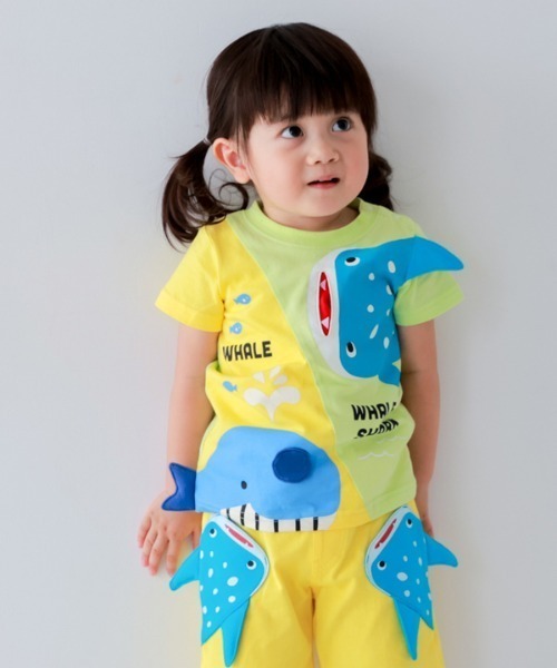 CHEEK ROOM(チークルーム)の「CHEEK ROOM/チークルーム くじらとさめ Tシャツ(Tシャツ/カットソー・キッズ・パープル/サックスブルー/ライトグリーン・90cm/100cm/110cm/120cm/130cm/80cm)」の2枚目の写真
