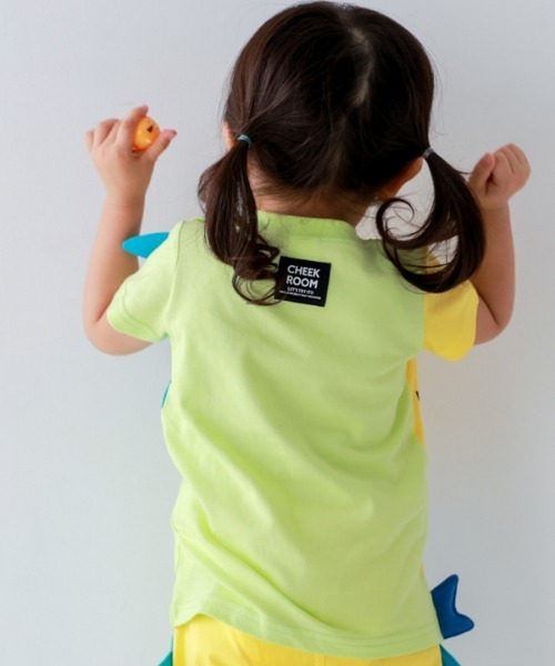 CHEEK ROOM(チークルーム)の「CHEEK ROOM/チークルーム くじらとさめ Tシャツ(Tシャツ/カットソー・キッズ・パープル/サックスブルー/ライトグリーン・90cm/100cm/110cm/120cm/130cm/80cm)」の11枚目の写真