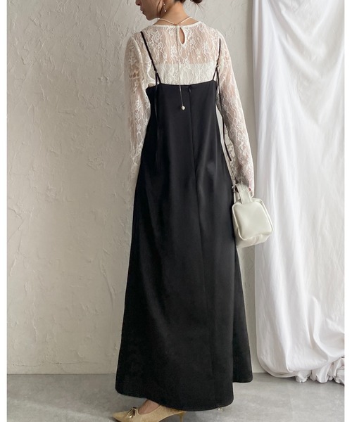 She's Closet(シーズクローゼット)の「タックドレープ セミフレア タイトロング サテンキャミワンピース(ワンピース・レディース・ブラック/アイボリー・FREE)」の10枚目の写真